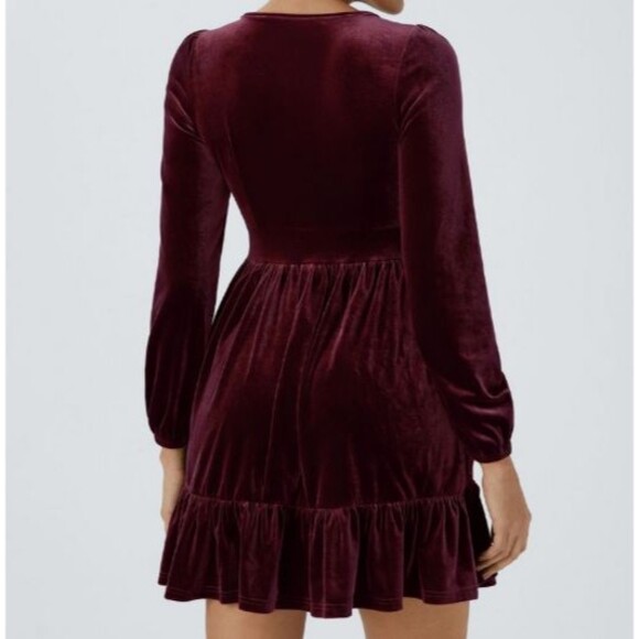 Halara Burgundy Velvet Deep V Neck Long Sleeve Ruffle Hem Dress Size XL - Picture 9 of 9